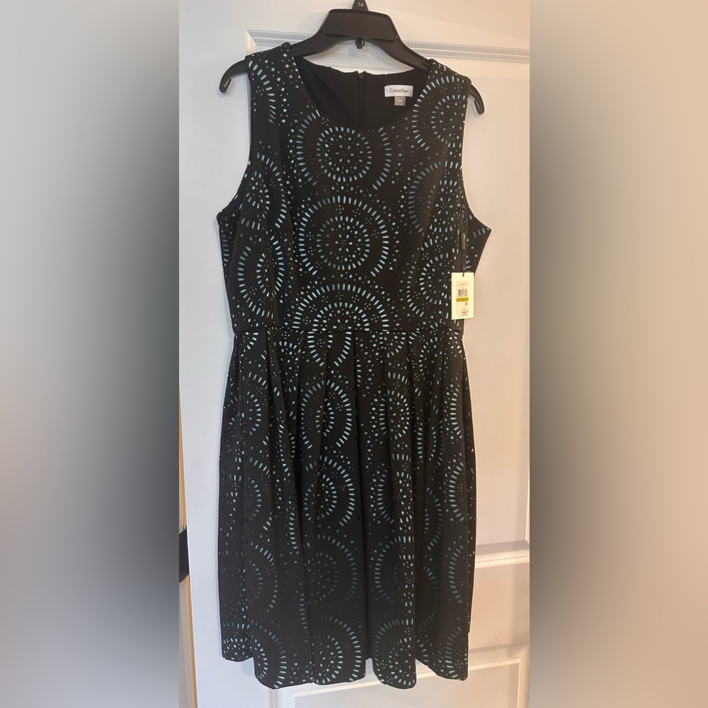 NEW Calvin Klein Black and Light Blue Fit & Flare Sleeveless Dress - Picture 3 of 5